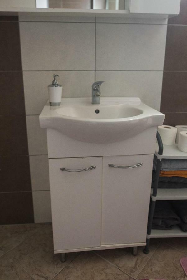 Apartman "Joka" Джяково Экстерьер фото