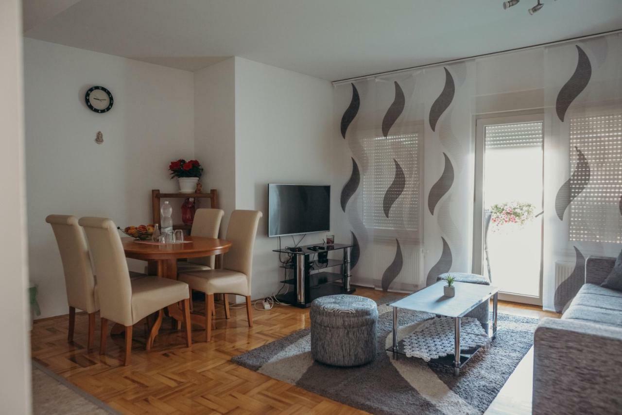 Apartman "Joka" Джяково Экстерьер фото